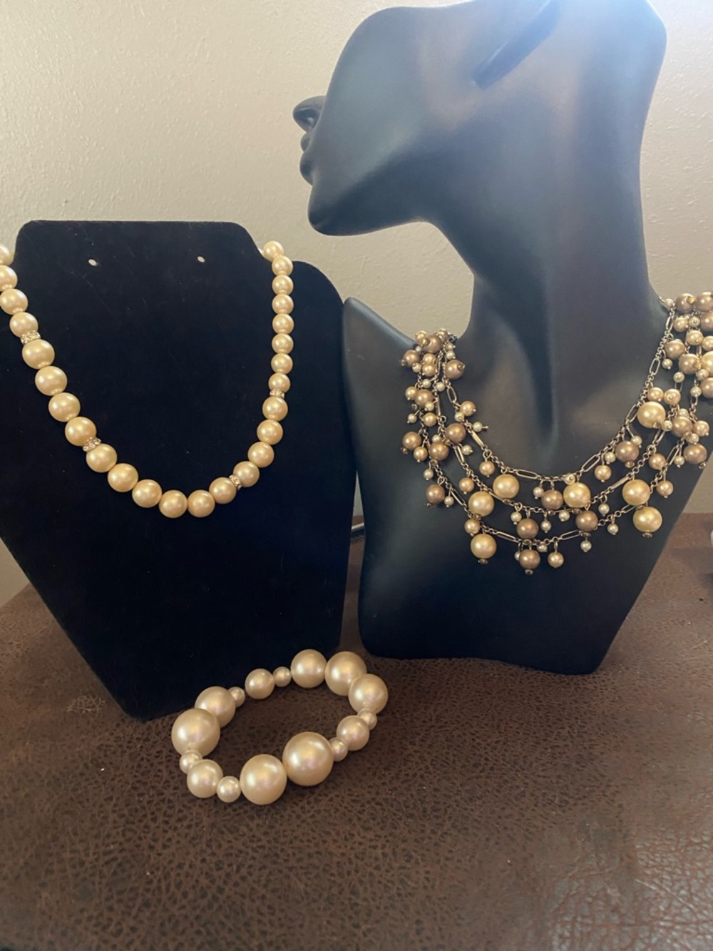 Talbots Champagne Pearl Multi-Strand Bib or Collar Necklace Set